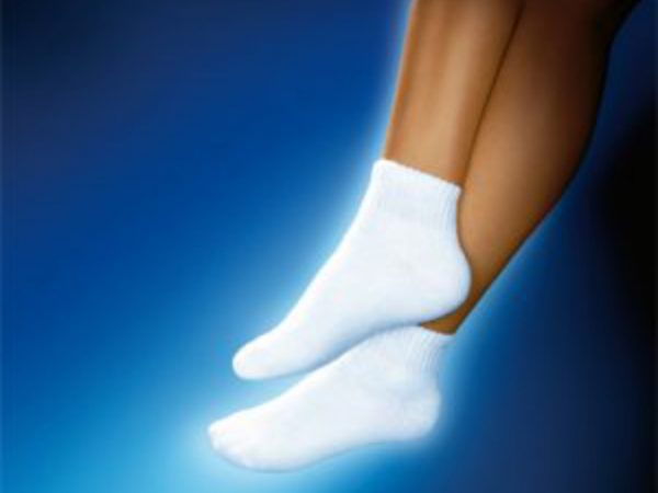 Diabetic Socks: Benefits of Wearing Them